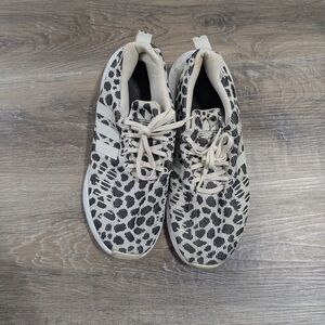 Adidas Women’s Leopard Print Athletic Sneakers - Cream/Black